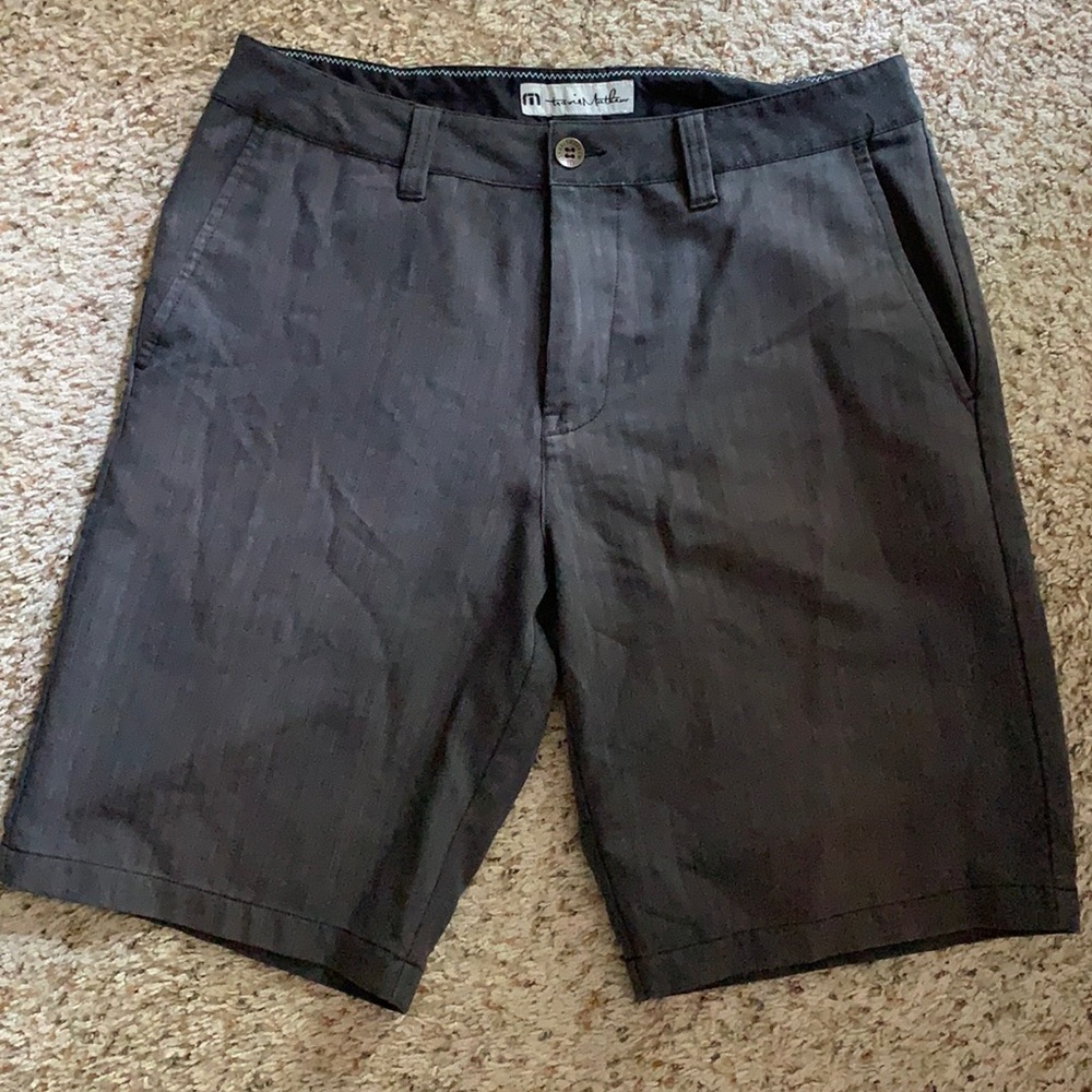 Travis Mathew Gray Golf Shorts Size 32